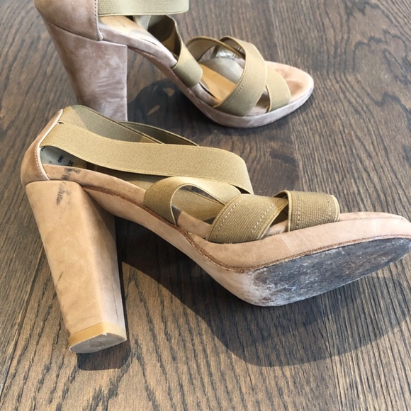 Heels - Picture 3 of 6